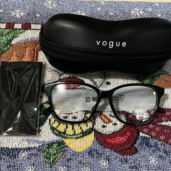 Vogue Accessories - Vogue Women's frames in Classic Black brand new
